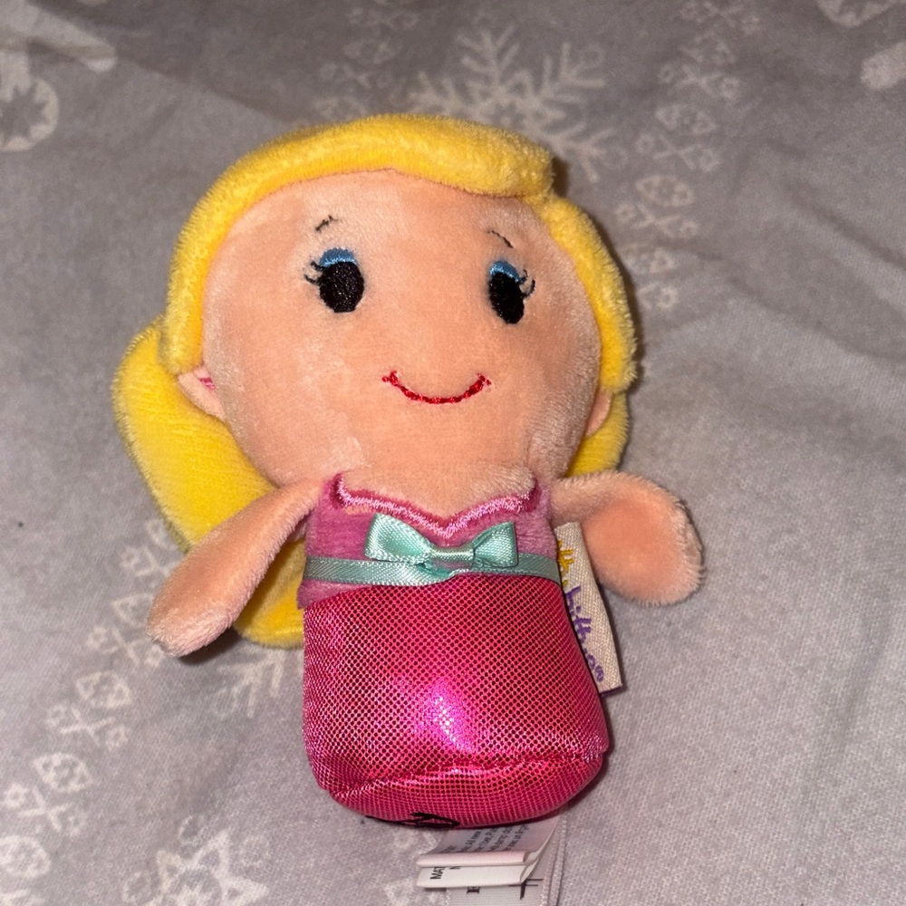 Hallmark Plush Barbie itty-bitty